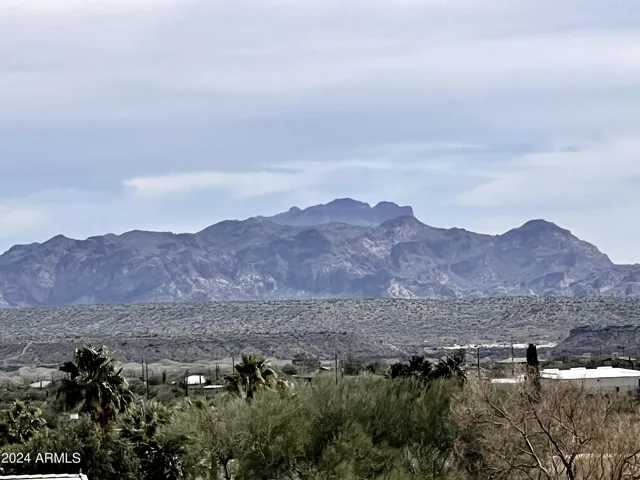 780