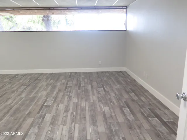 2111 E Baseline  Road, Tempe, AZ 85283