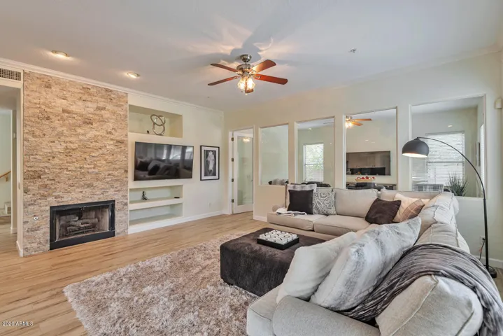 16457 N 103rd  Place, Scottsdale, AZ 85255
