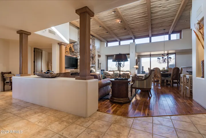 11198 E Prospect Point  Drive, Scottsdale, AZ 85262