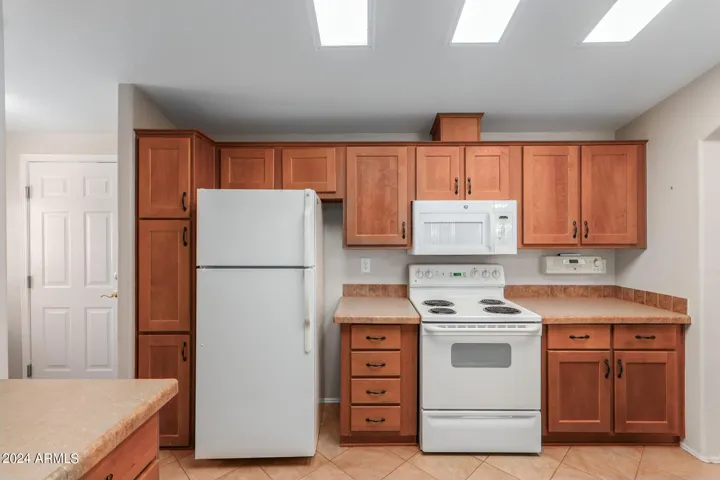 780