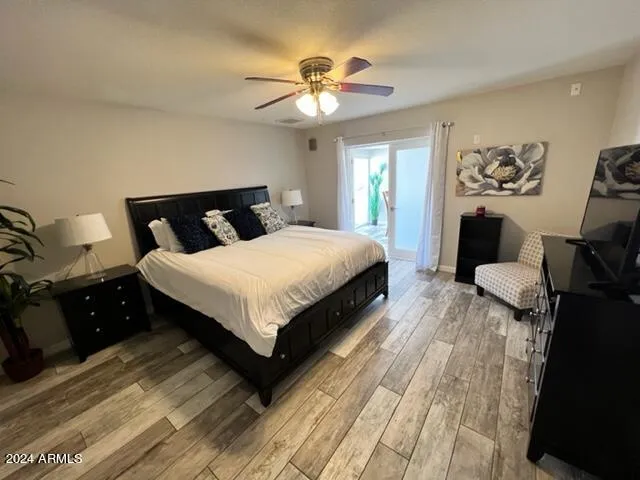 780