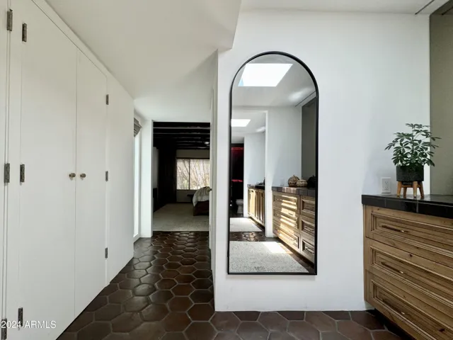 780