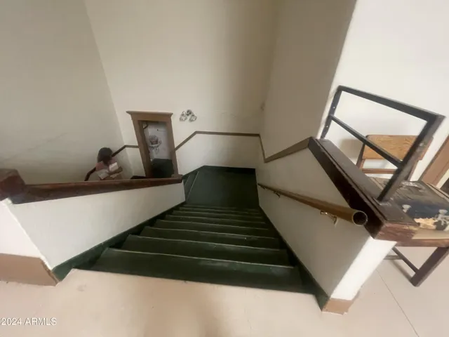 780
