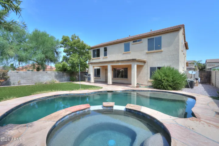 1121 E JAHNS  Drive, Casa Grande, AZ 85122