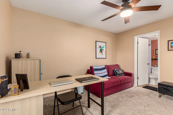2nd Bedroom, ensuite