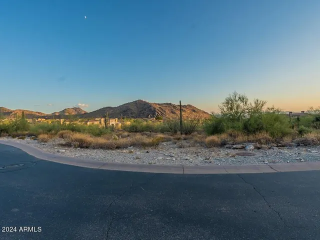 780