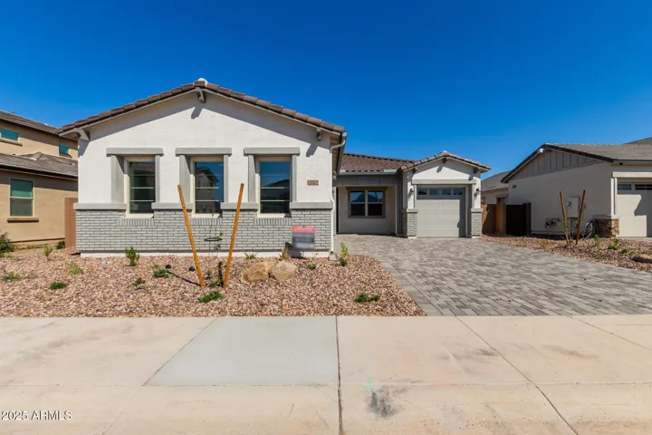 12012 W PARKWAY  Lane, Avondale, AZ 85323