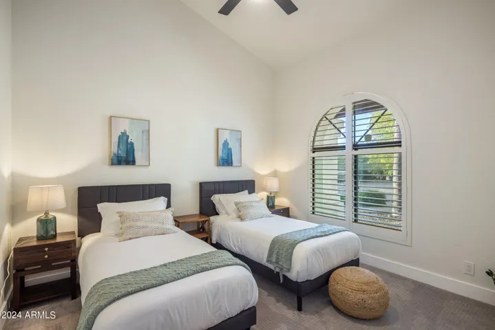 Guest bedroom