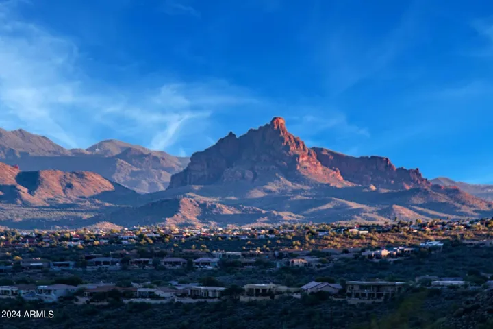 780