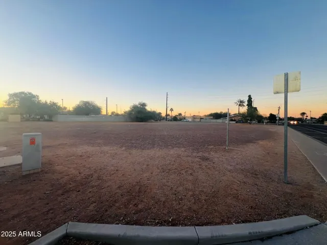 780