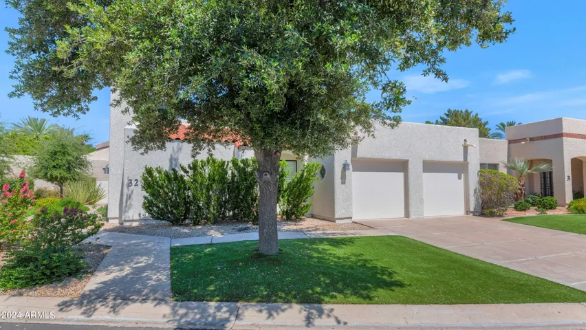2626 E ARIZONA BILTMORE  Circle, Phoenix, AZ 85016