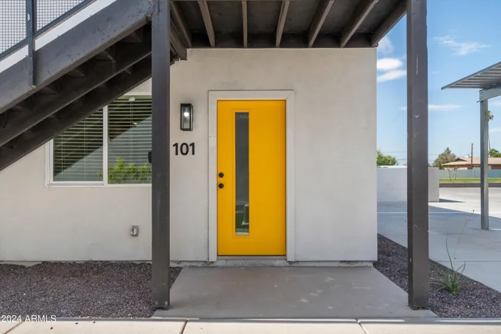 780