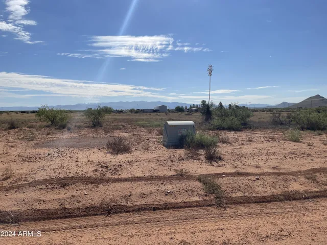 780