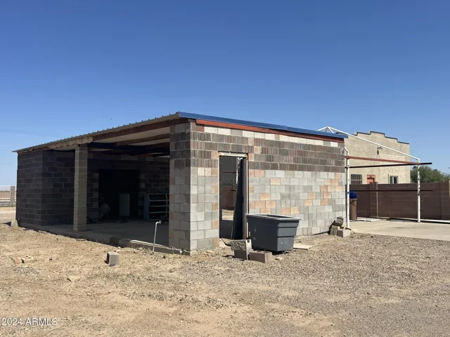 Block Structure, open bays