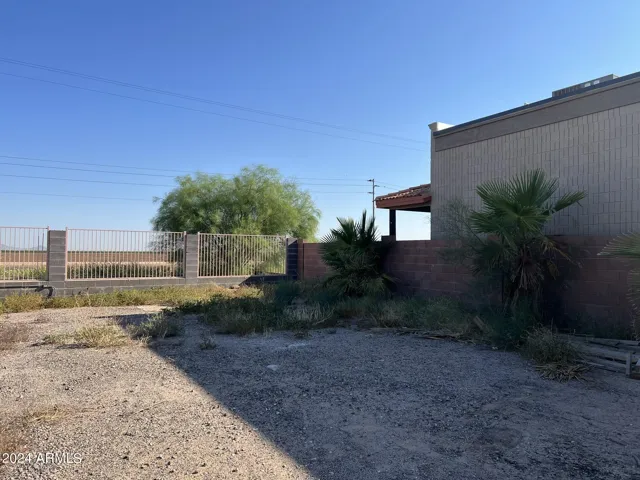 NE corner of site