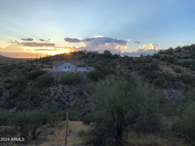 780
