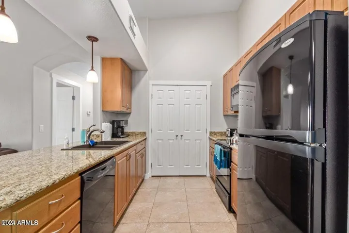 780