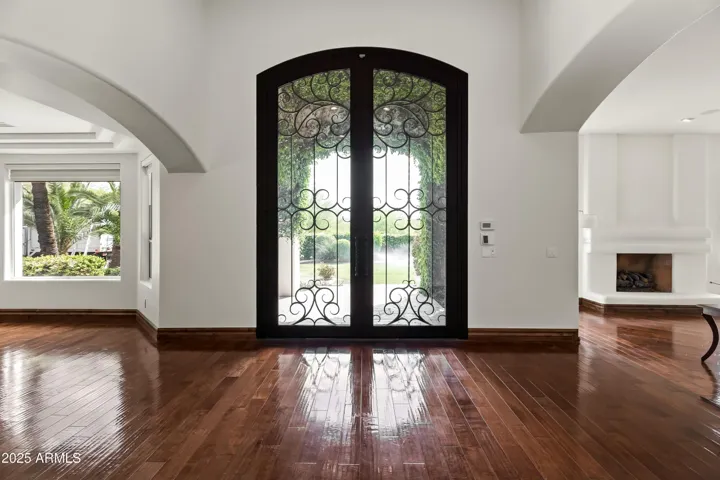 780