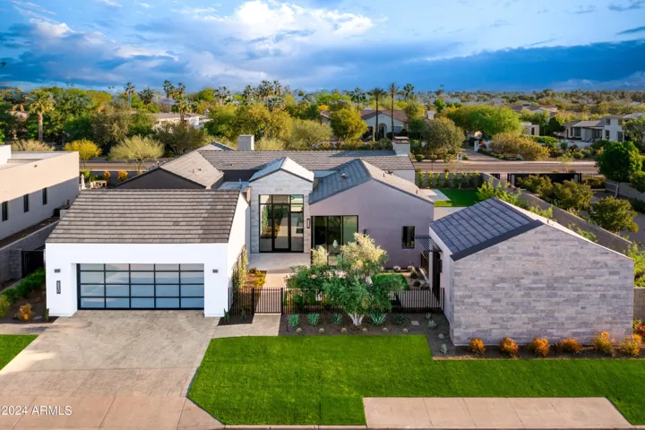 6850 E JOSHUA TREE  Lane, Paradise Valley, AZ 85253