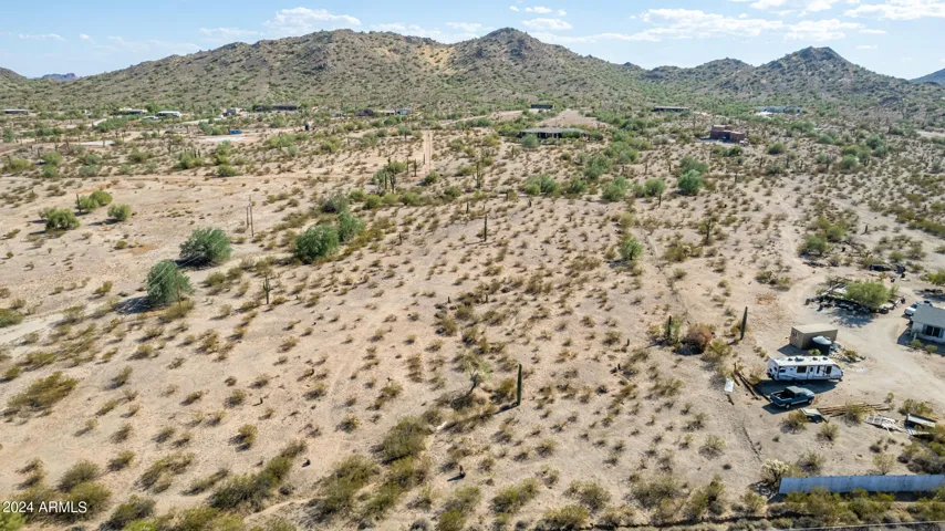 3909 W Rolls  Road, Queen Creek, AZ 85144