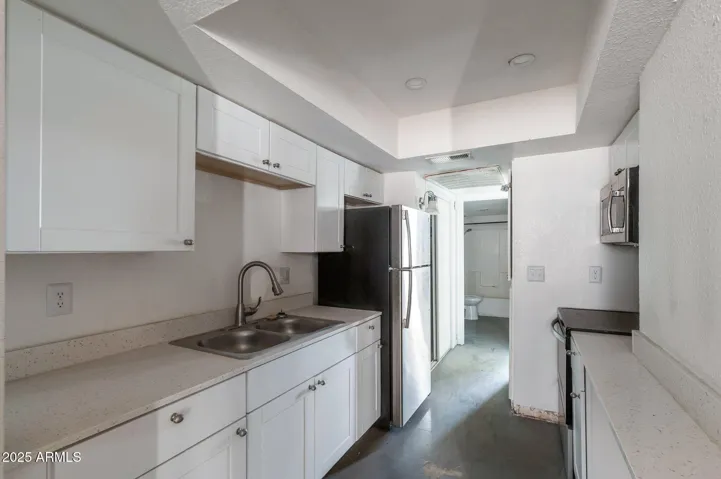 18202  Cave Creek  Road, Phoenix, AZ 85032