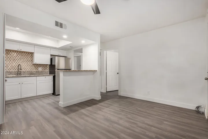 18202  Cave Creek  Road, Phoenix, AZ 85032