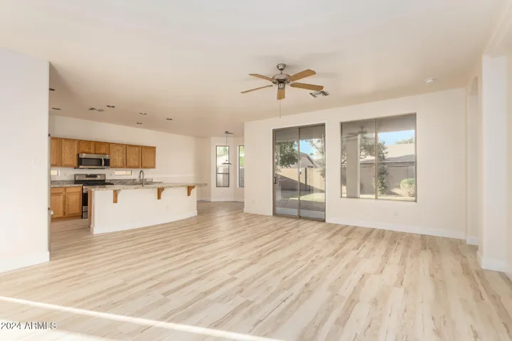 Entire home has all new flooring.