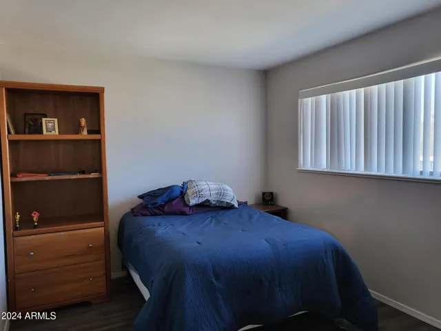 780