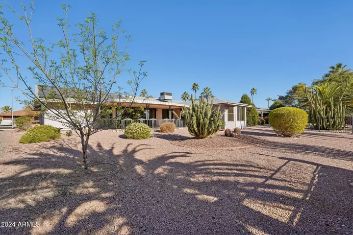 12423 W ROCK SPRINGS  Drive, Sun City West, AZ 85375