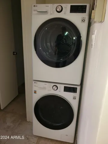 780