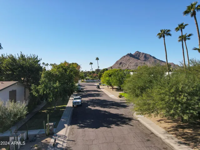 780