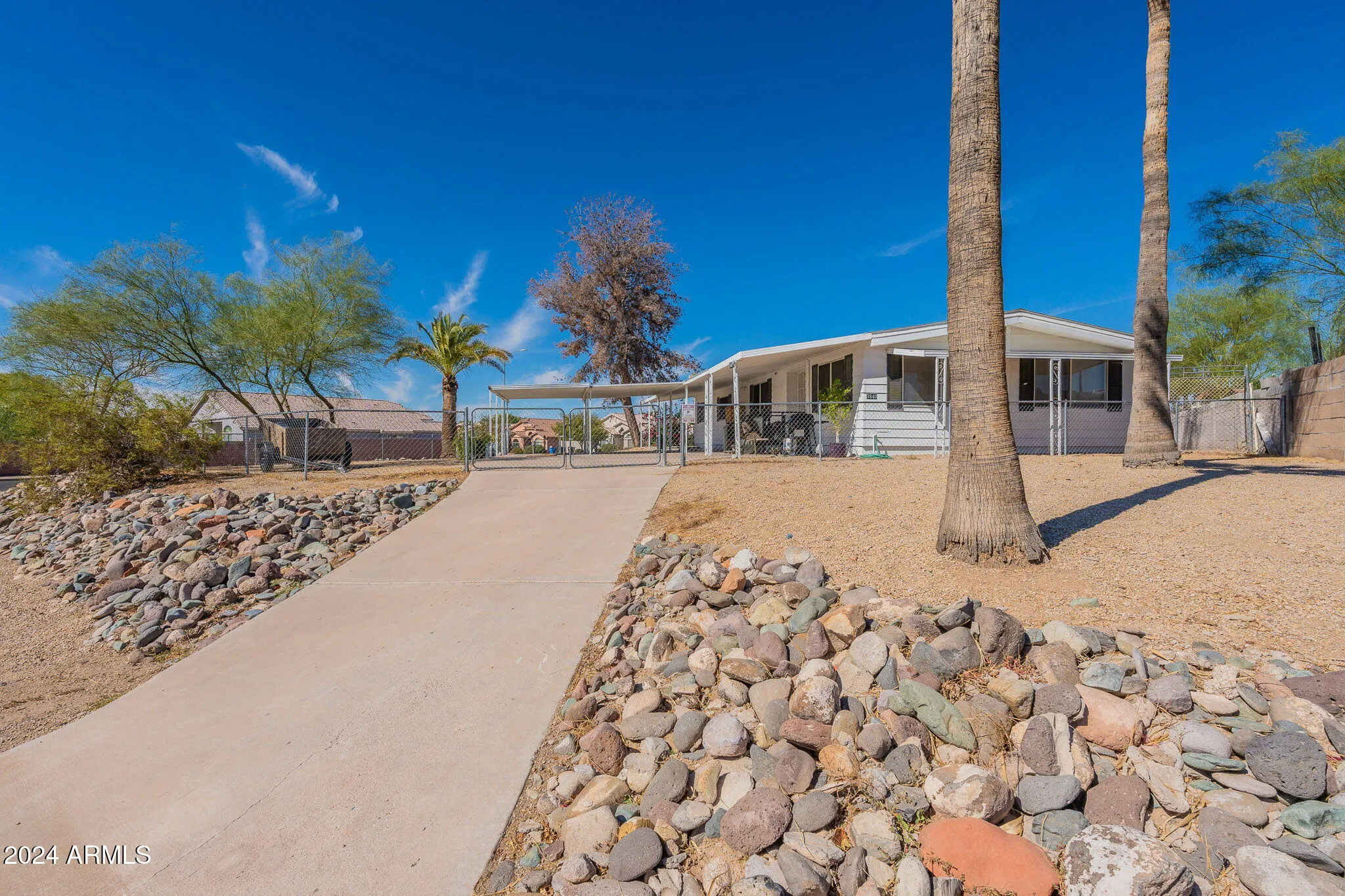 3840 West Rose Garden Lane, Glendale, AZ, 85308 — photo 3 of 31