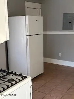 780