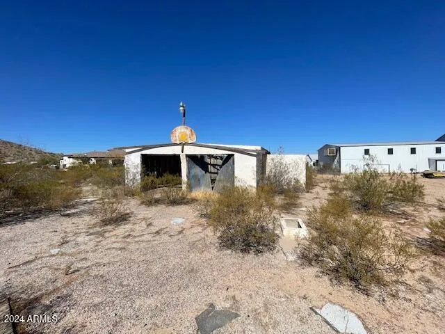 780