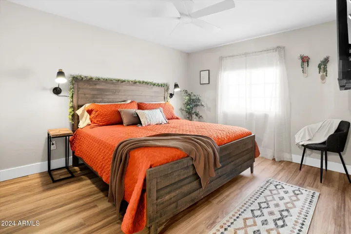 Primary bedroom boasts king bed for your restful sleep!