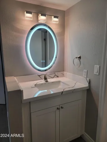780