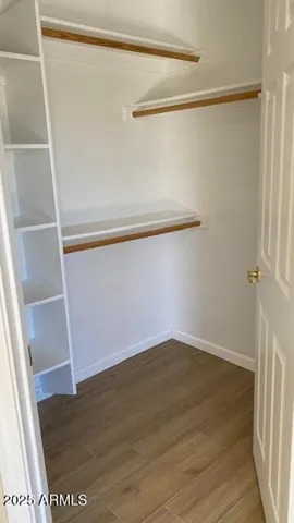 walk in closet