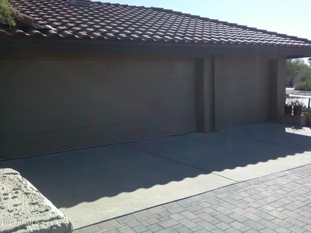 Three car garage