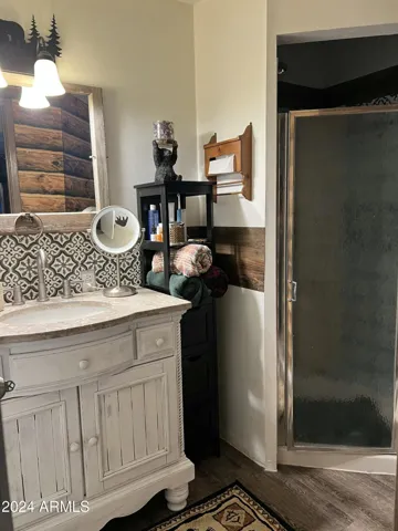 780