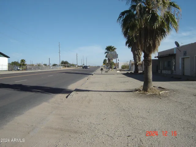 780