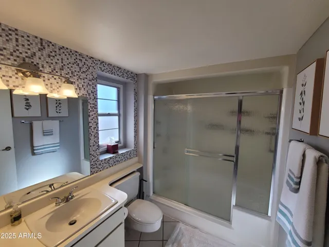 780
