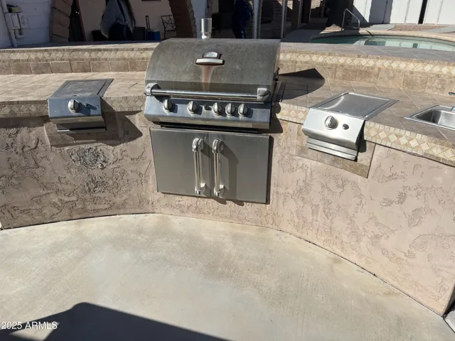 780