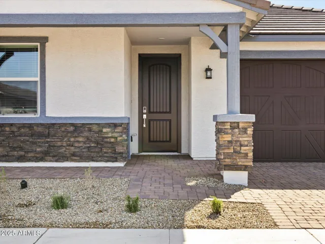 4041 S 176TH  Drive, Goodyear, AZ 85338
