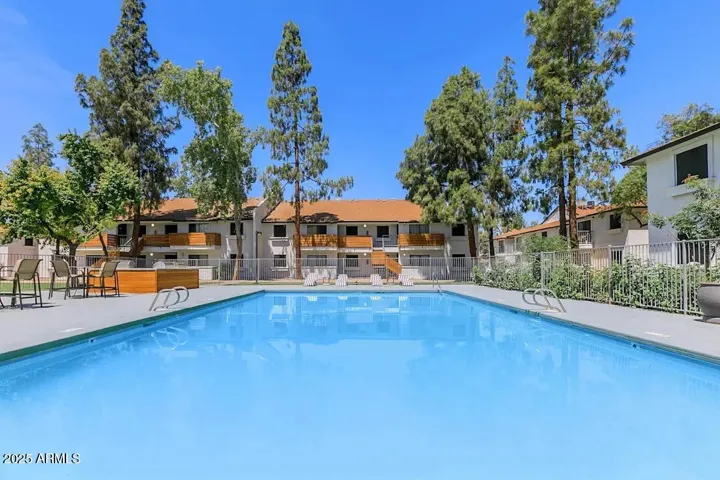 4620 W MCDOWELL  Road, Phoenix, AZ 85035