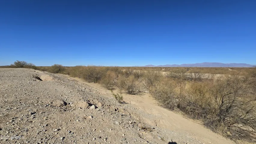 780