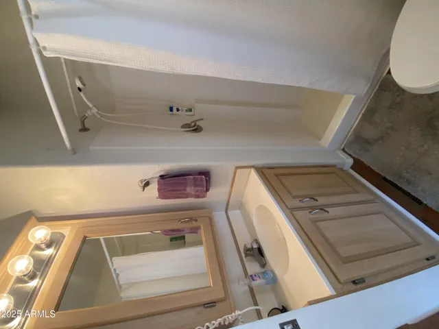 780