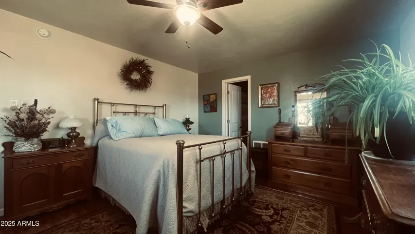 780