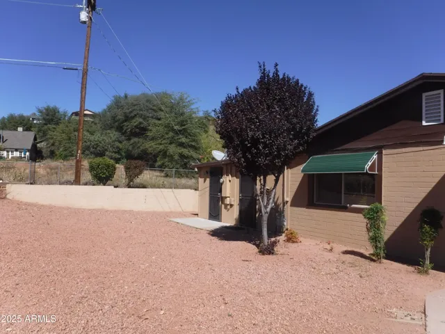 780