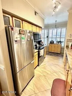 780